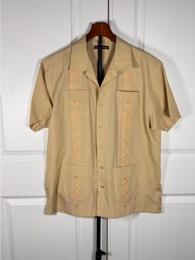 Cubavera Beige Embroidered Guayabera Shirt Men’s L Havana Resort 4 Pocket Cruise